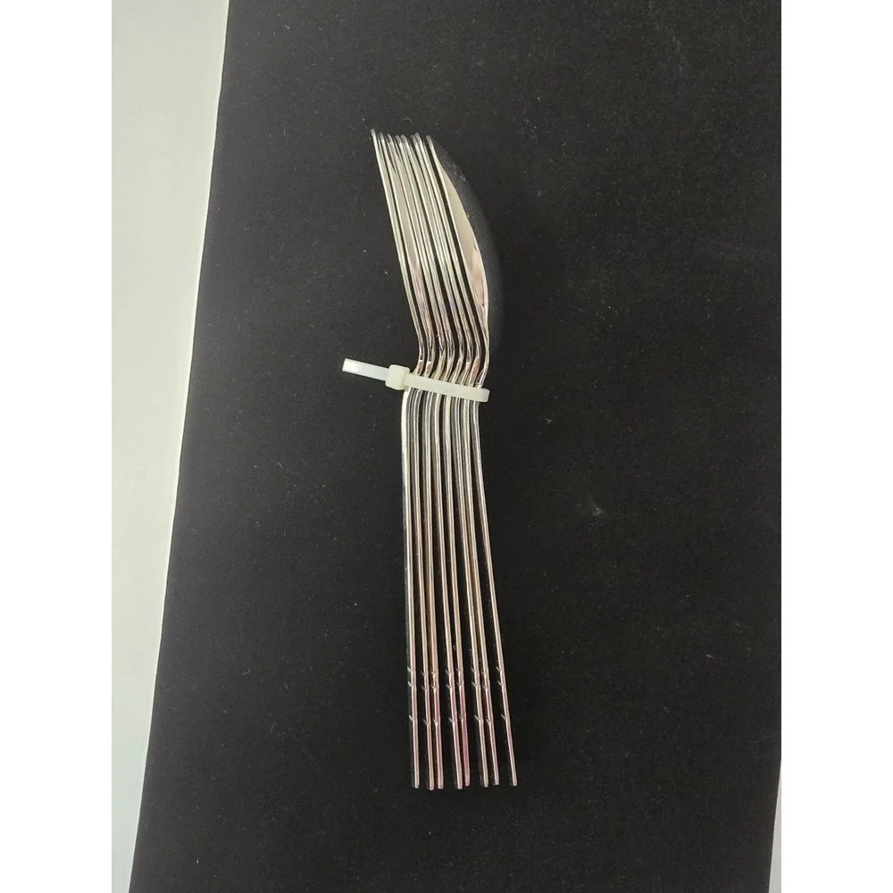 J.A. Henckles International 18/10 Madison Square Stainless Steel 8 Spoons